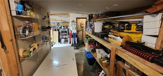 $338,000 | 500 Opera House Lane, Odessa, MO 64076