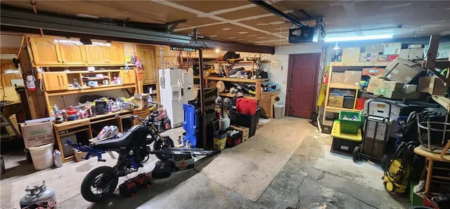 $338,000 | 500 Opera House Lane, Odessa, MO 64076