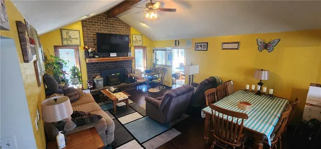 $338,000 | 500 Opera House Lane, Odessa, MO 64076