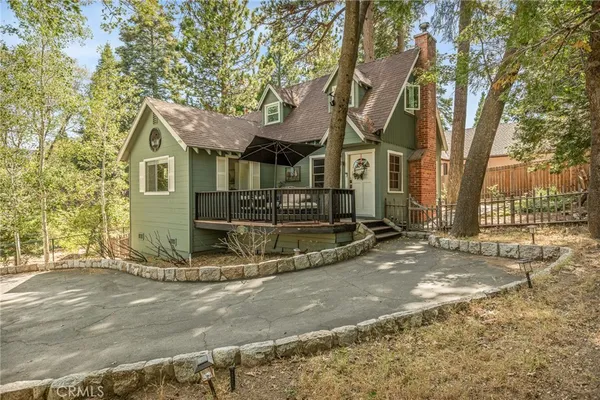 $565,000 | 380 Hemlock Drive, Lake Arrowhead, CA 92352