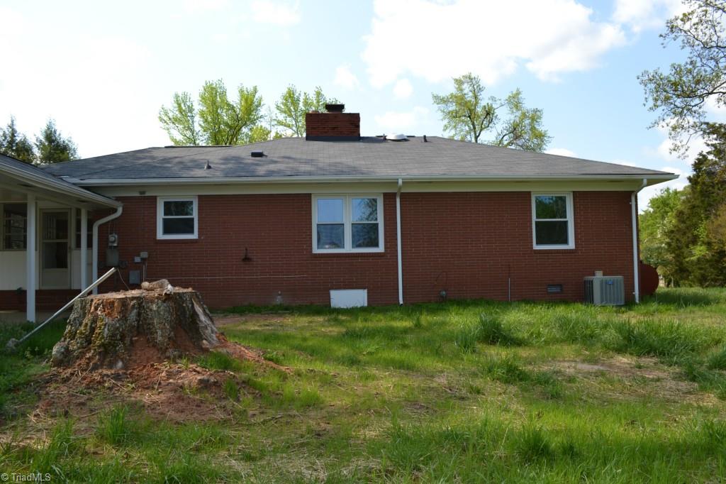 1463 Talbot Road Pleasant Garden, NC 27313 - Photo 4 of 13 Back of home