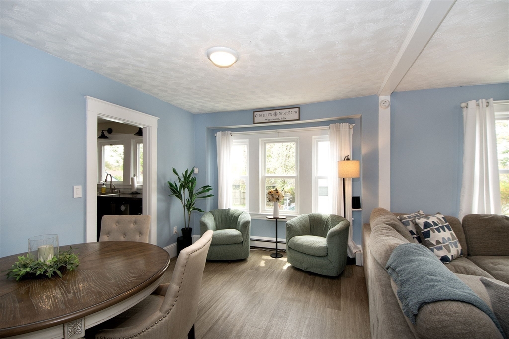 16 Elinor Road Weymouth, MA 02190 - Photo 6 of 30 Gallery Image 6