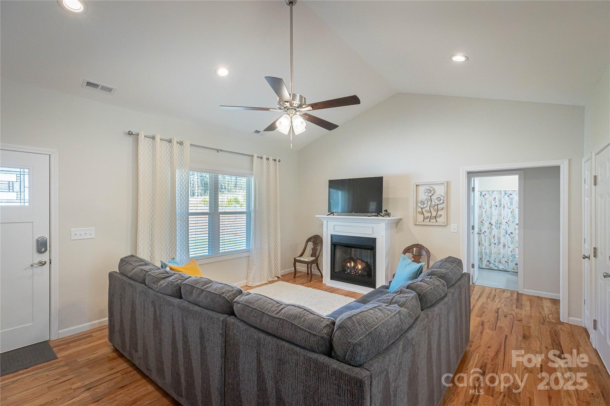 3039 Channel View Cove Morganton, NC 28655 - Photo 4 of 29 Gallery Image 4