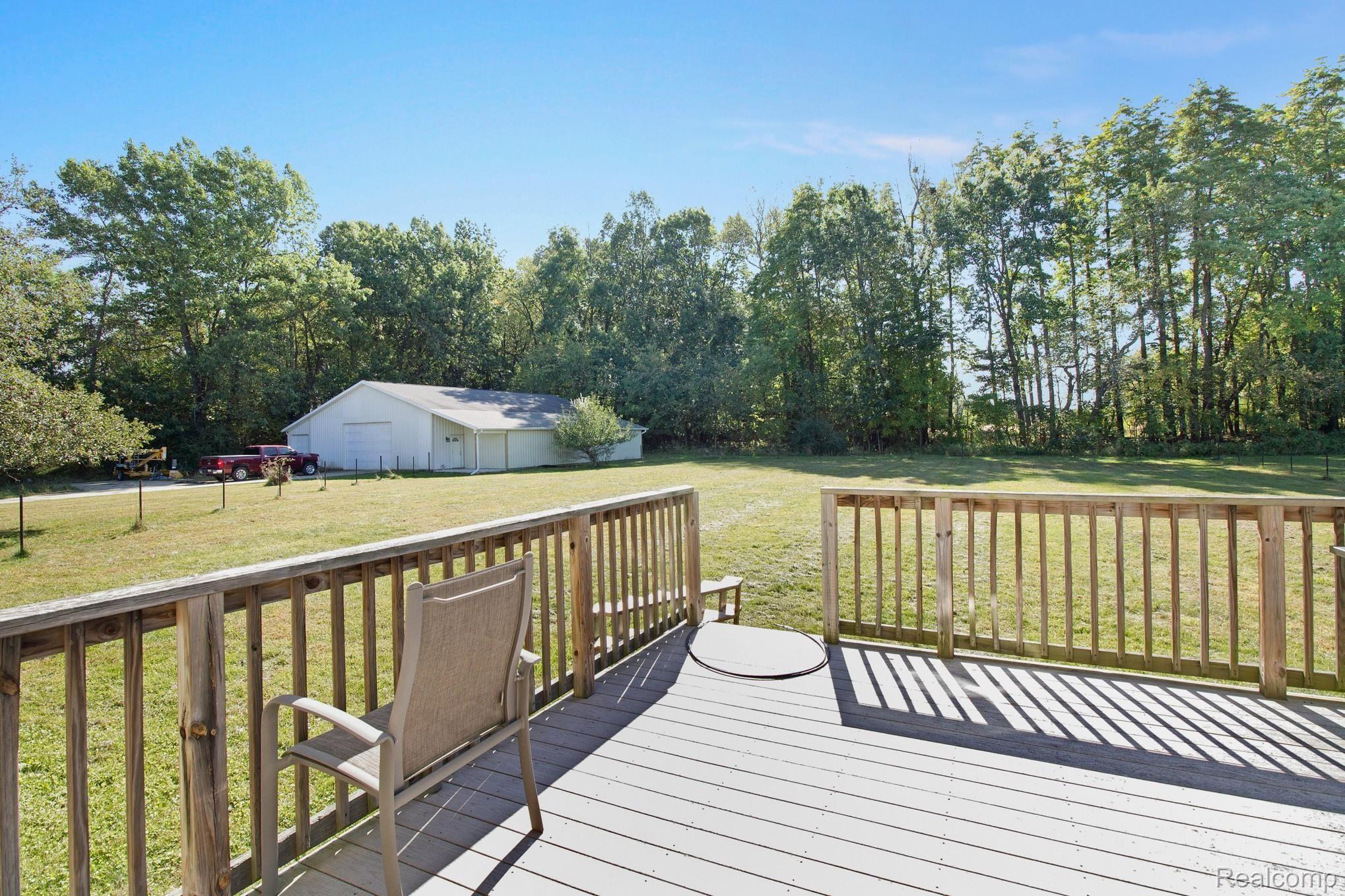 975 South Bull Run Road Fowlerville, MI 48836 - Photo 18 of 39 IMG_0740.jpg