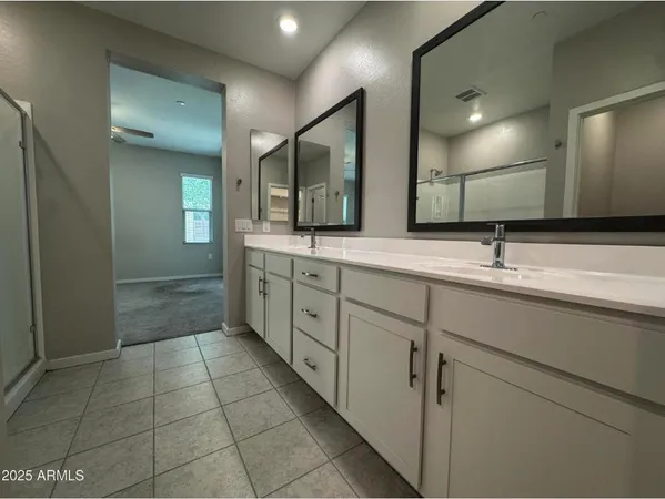 $2,300 | 775 East Furness Drive, Unit 101, Gilbert, AZ 85297