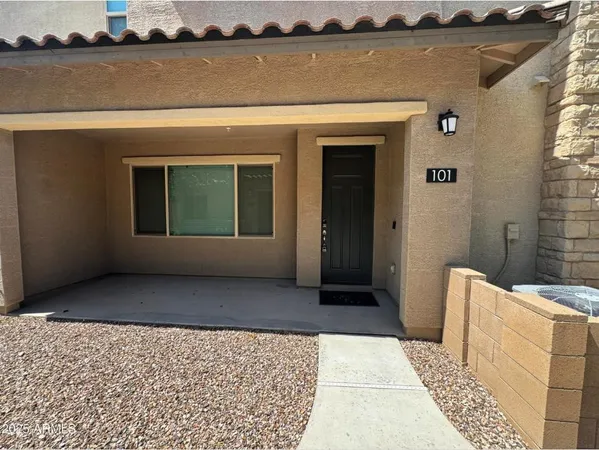 $2,300 | 775 East Furness Drive, Unit 101, Gilbert, AZ 85297