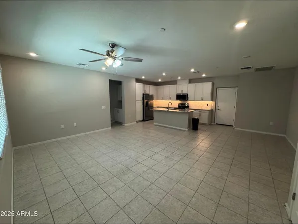 $2,300 | 775 East Furness Drive, Unit 101, Gilbert, AZ 85297