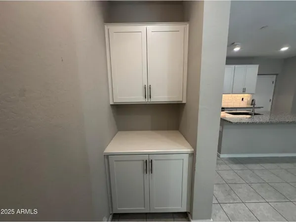 $2,300 | 775 East Furness Drive, Unit 101, Gilbert, AZ 85297