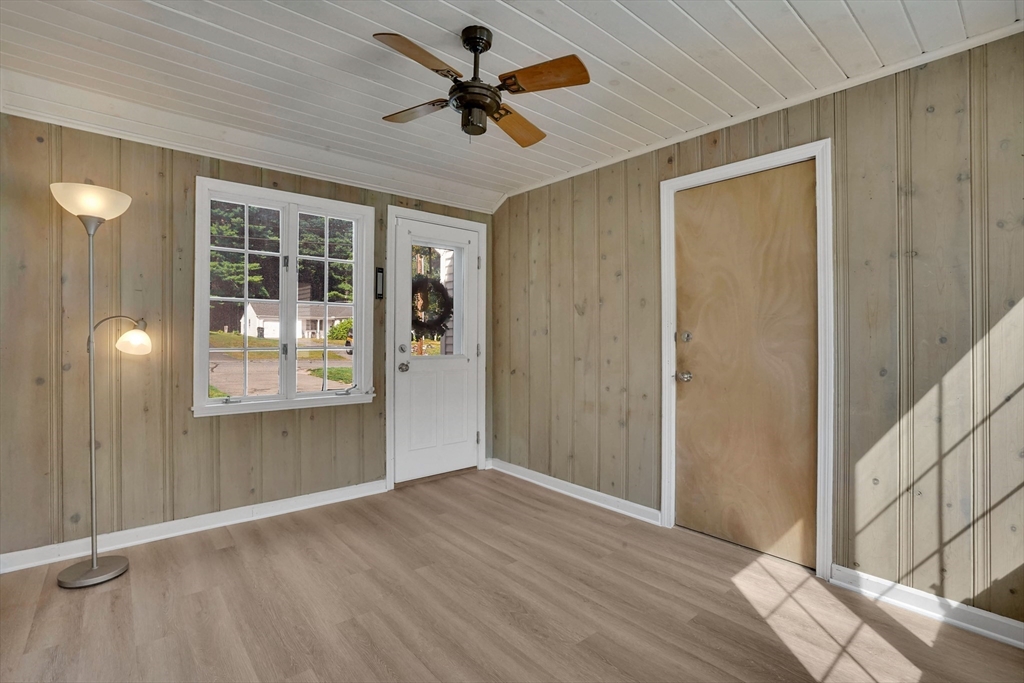 81 Oak Hollow Road Springfield, MA 01128 - Photo 33 of 42 wooden floor in an empty room with a window