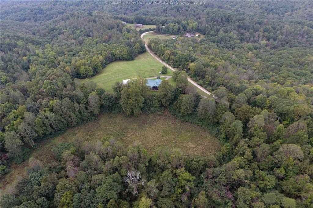 507 7 Mile Road Southside, WV 25187 - Photo 3 of 24 Gallery Image 3