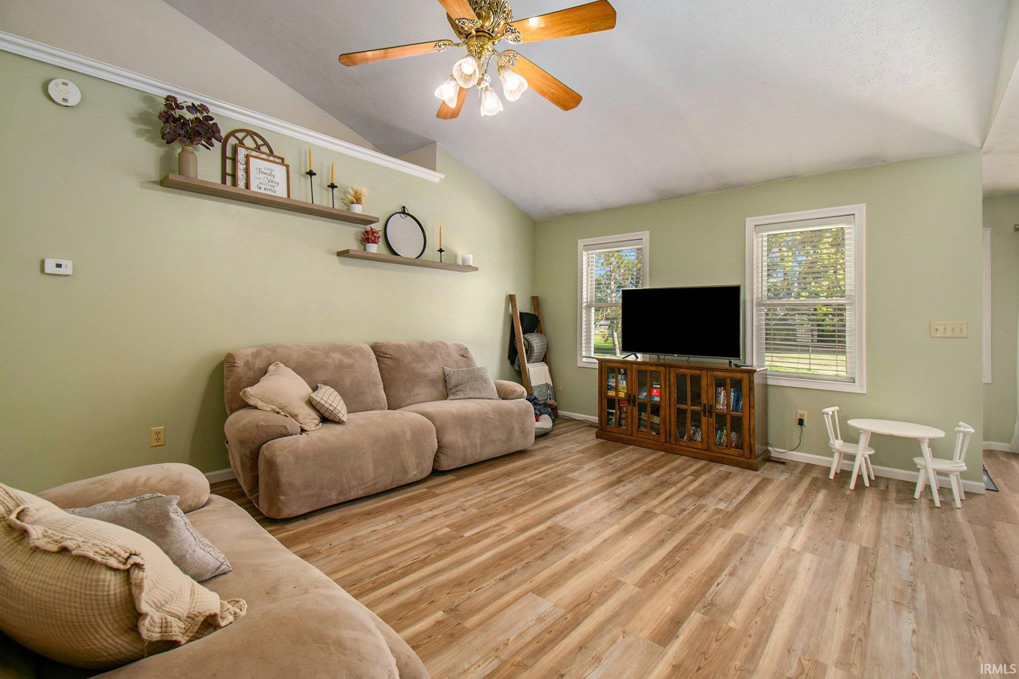 30520 Pine Bluff Drive Elkhart, IN 46517 - Photo 5 of 25