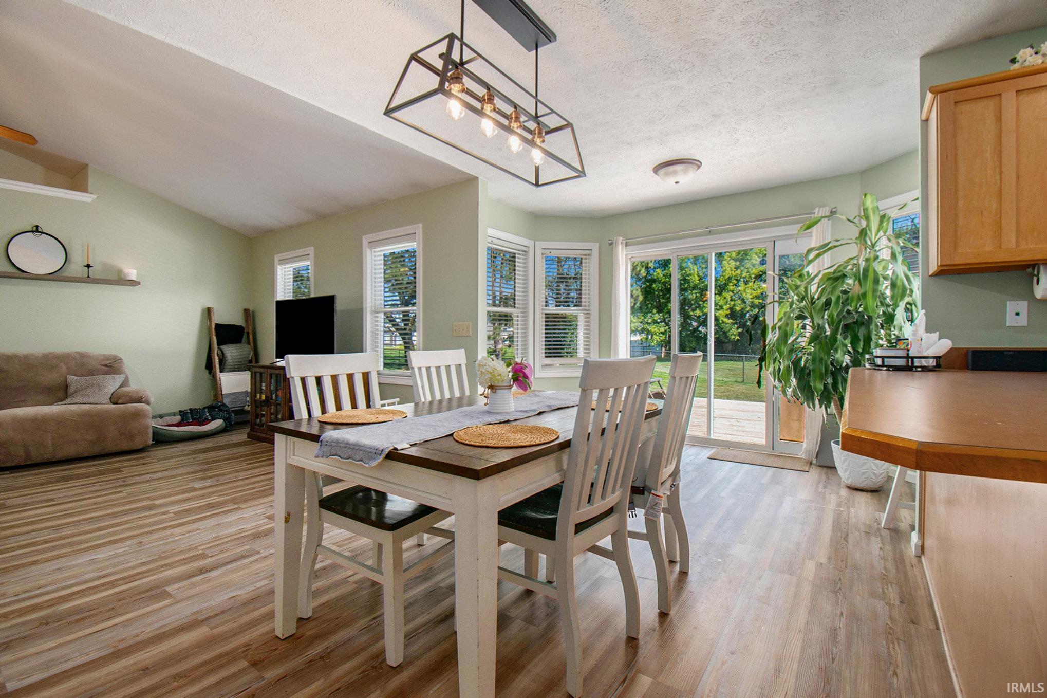 30520 Pine Bluff Drive Elkhart, IN 46517 - Photo 8 of 25