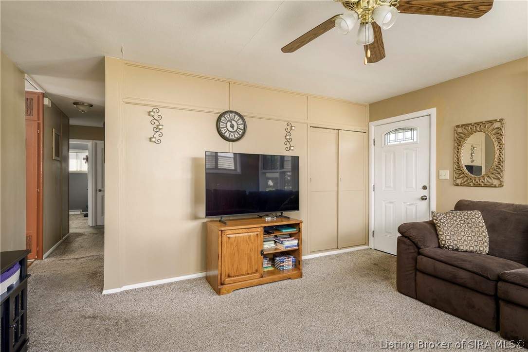 4917 Raven Road Louisville, KY 40213 - Photo 7 of 29