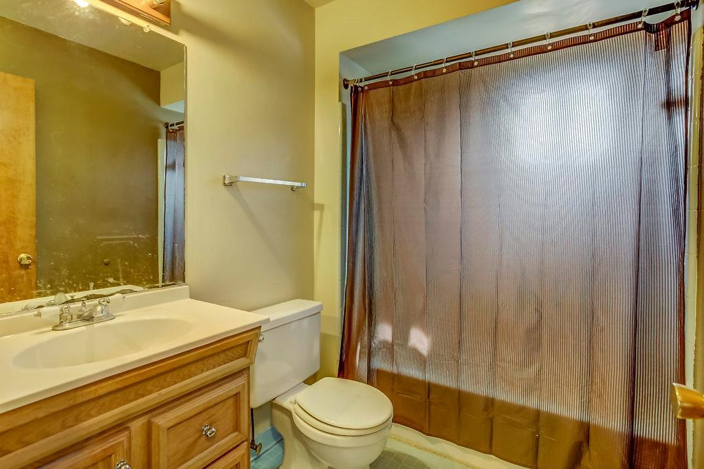 7400 Centerhill Road Brighton, MI 48116 - Photo 14 of 25 Photo 14