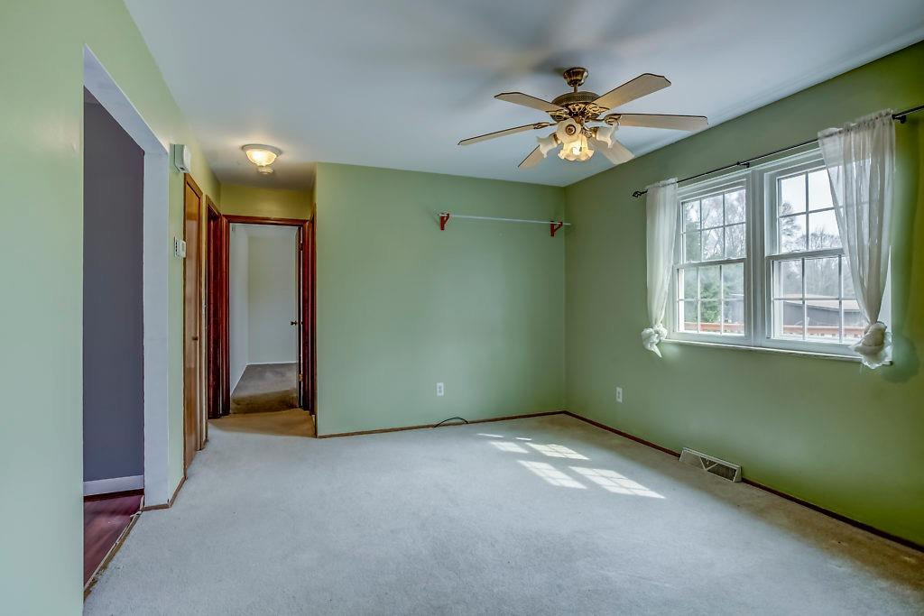 7400 Centerhill Road Brighton, MI 48116 - Photo 9 of 25 Photo 9