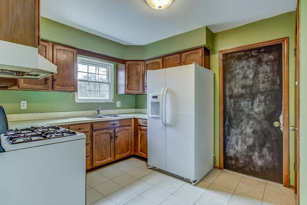 7400 Centerhill Road Brighton, MI 48116 - Photo 10 of 25 Photo 10