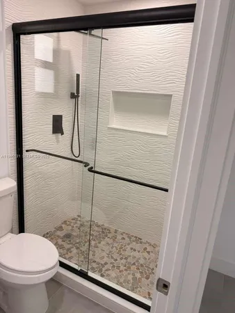 $3,800 | 2421 Northwest 153rd Street, Miami Gardens, FL 33054