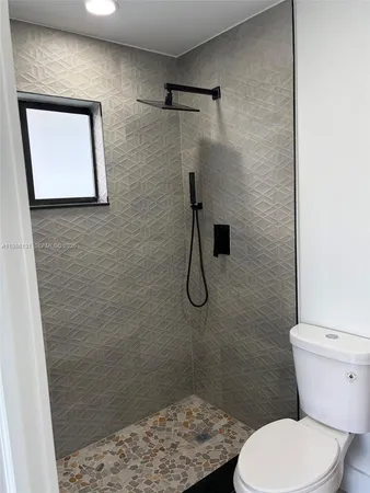 $3,800 | 2421 Northwest 153rd Street, Miami Gardens, FL 33054