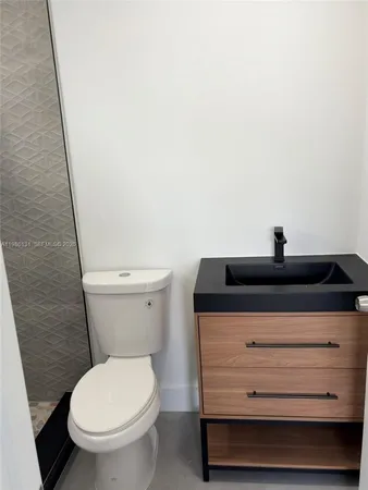 $3,800 | 2421 Northwest 153rd Street, Miami Gardens, FL 33054