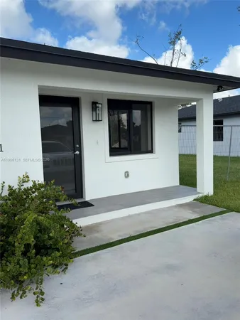 $3,800 | 2421 Northwest 153rd Street, Miami Gardens, FL 33054