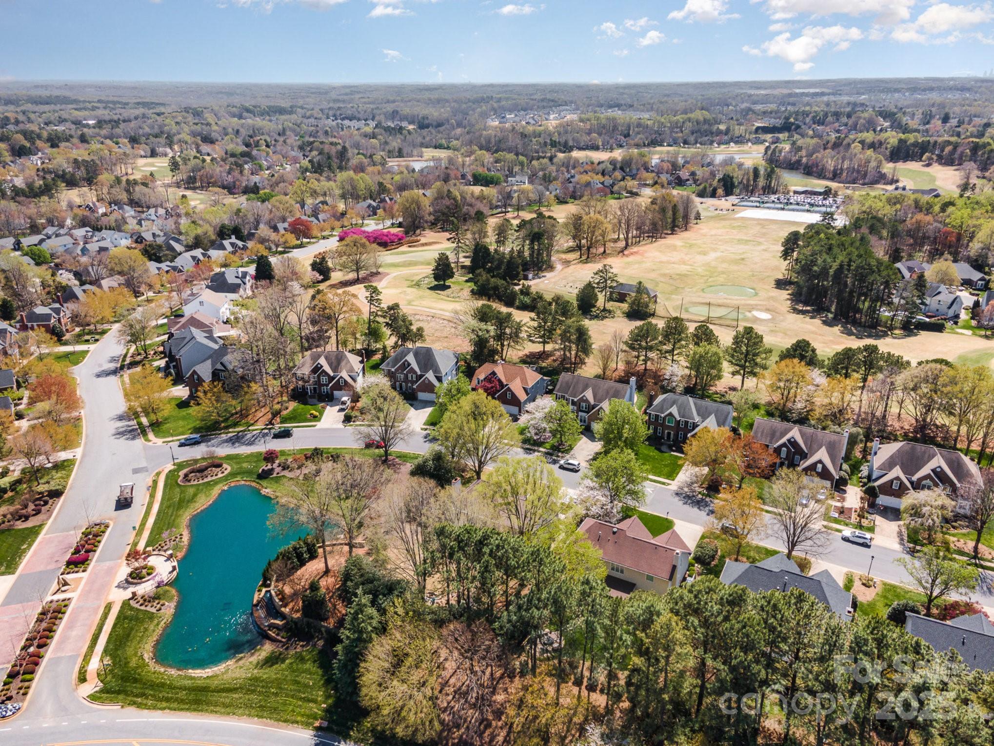 12723 Willingdon Road Huntersville, NC 28078 - Photo 4 of 40 Gallery Image 4