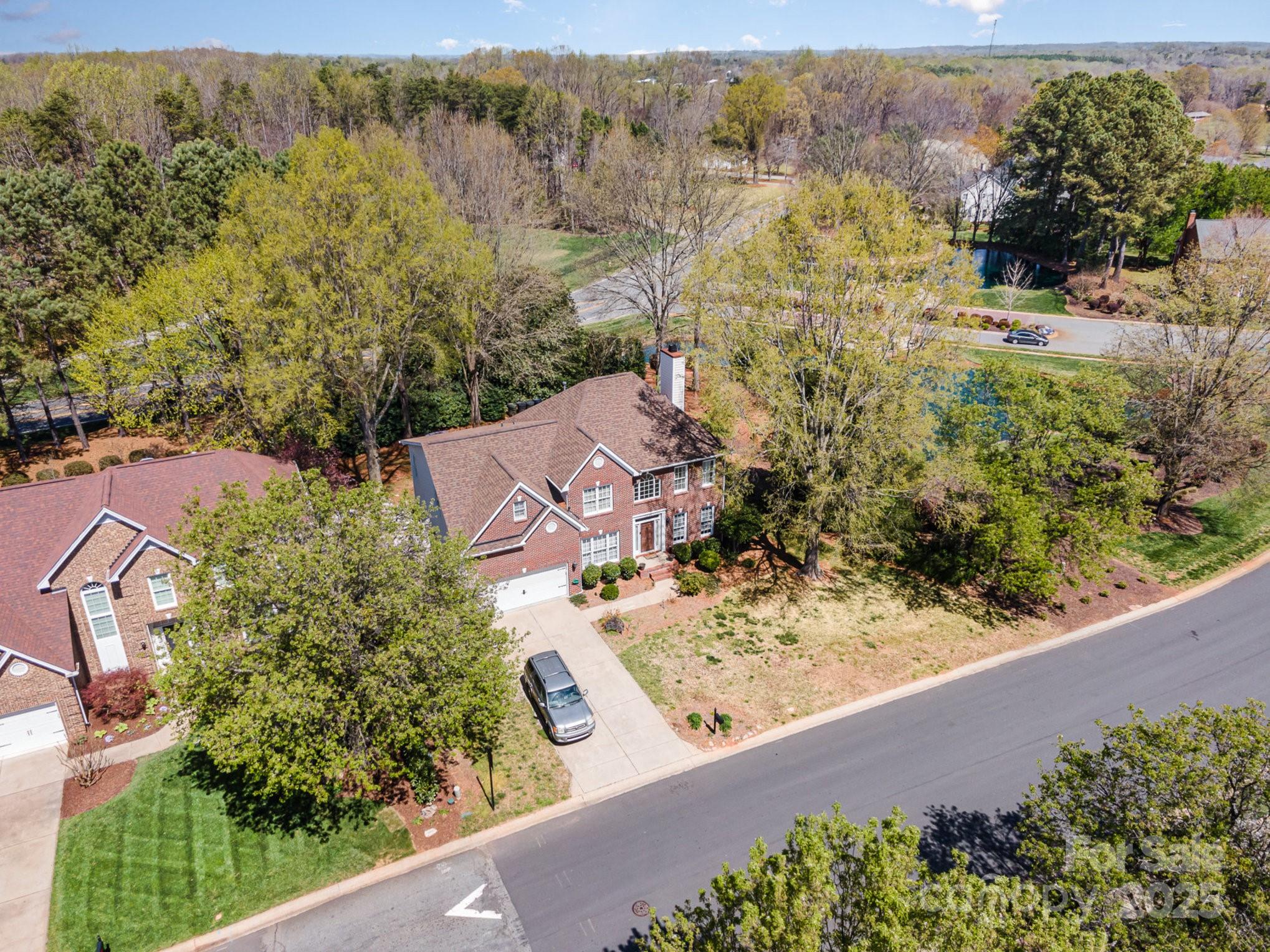 12723 Willingdon Road Huntersville, NC 28078 - Photo 5 of 40 Gallery Image 5