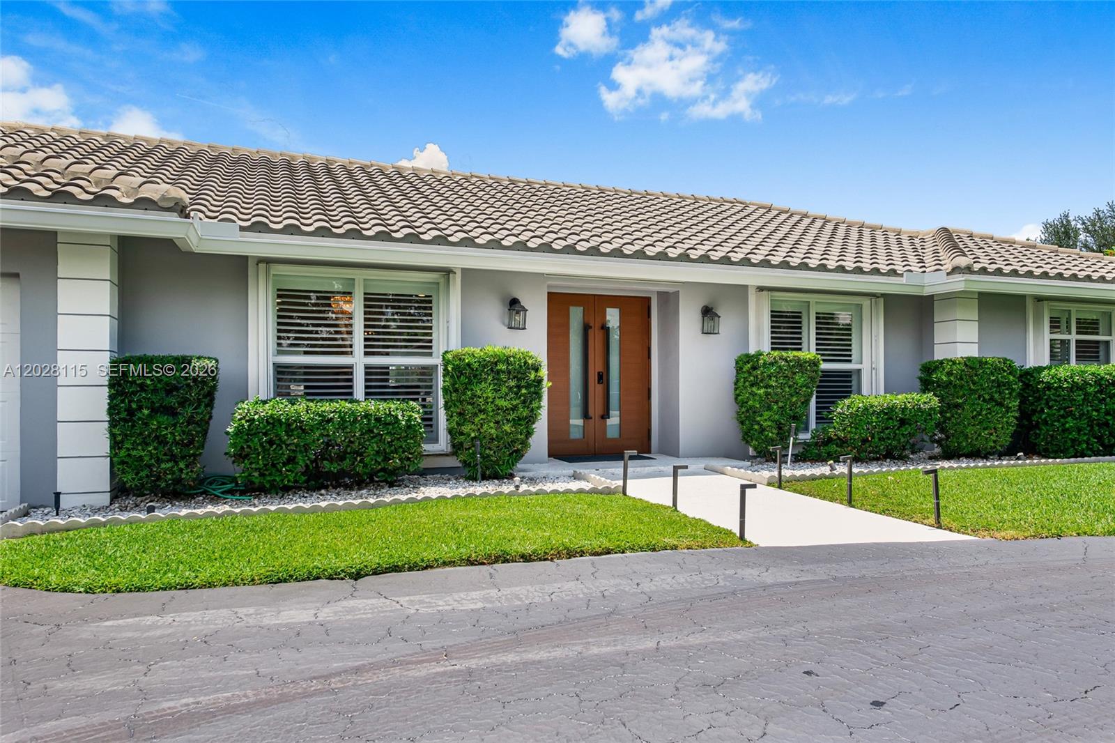 9800 Weathervane Manor Plantation, FL 33324 - Photo 7 of 58
