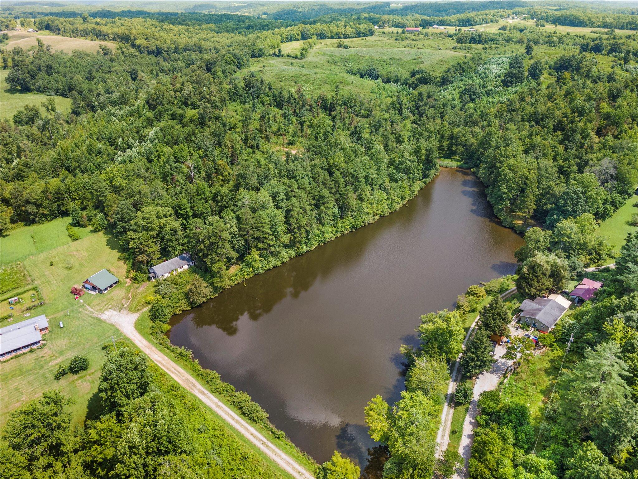 20 Club Lake Road McKee, KY 40447 - Photo 29 of 32 29-DJI_0137