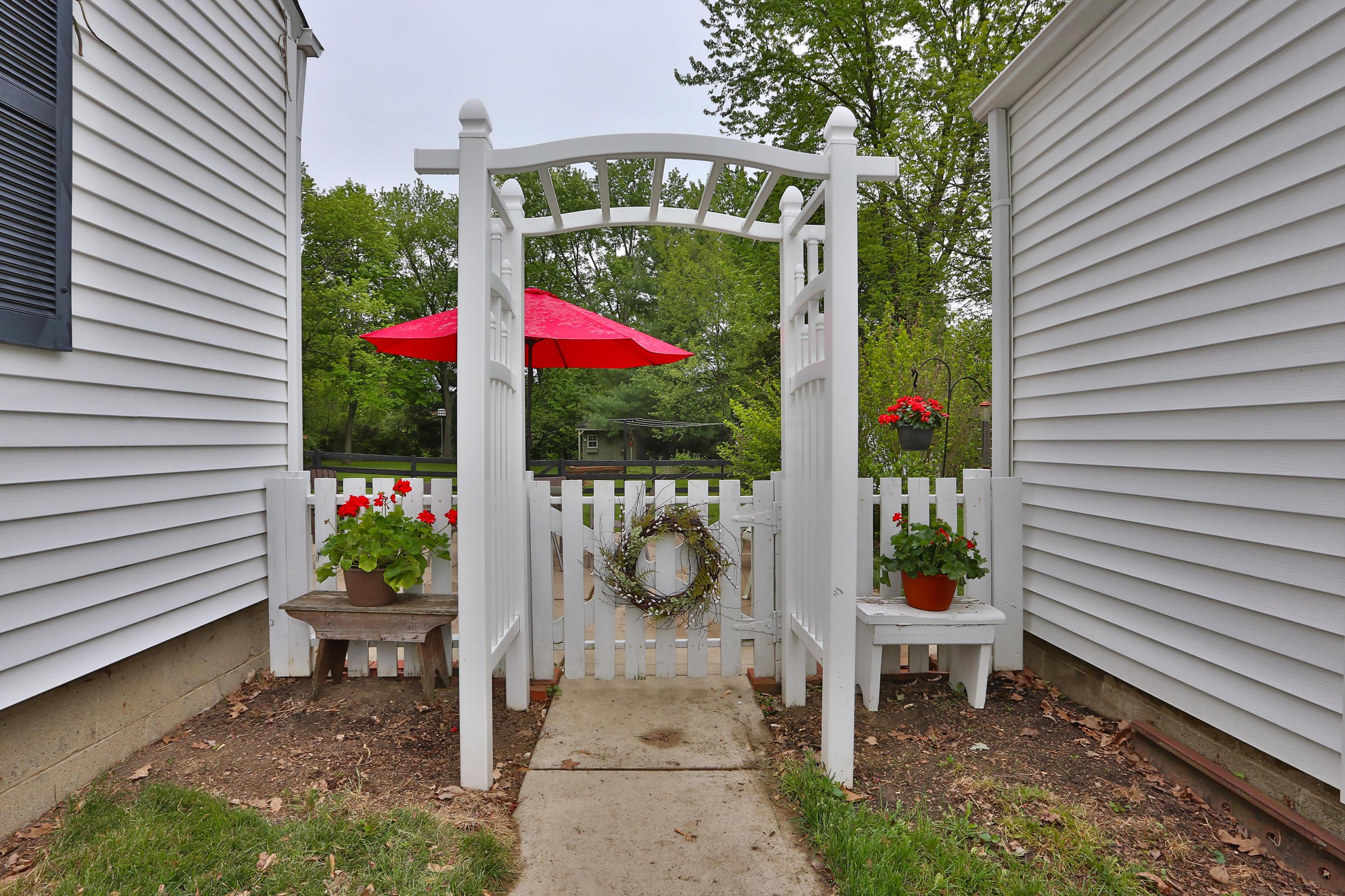 6464 Linworth Road Columbus, OH 43085 - Photo 34 of 39