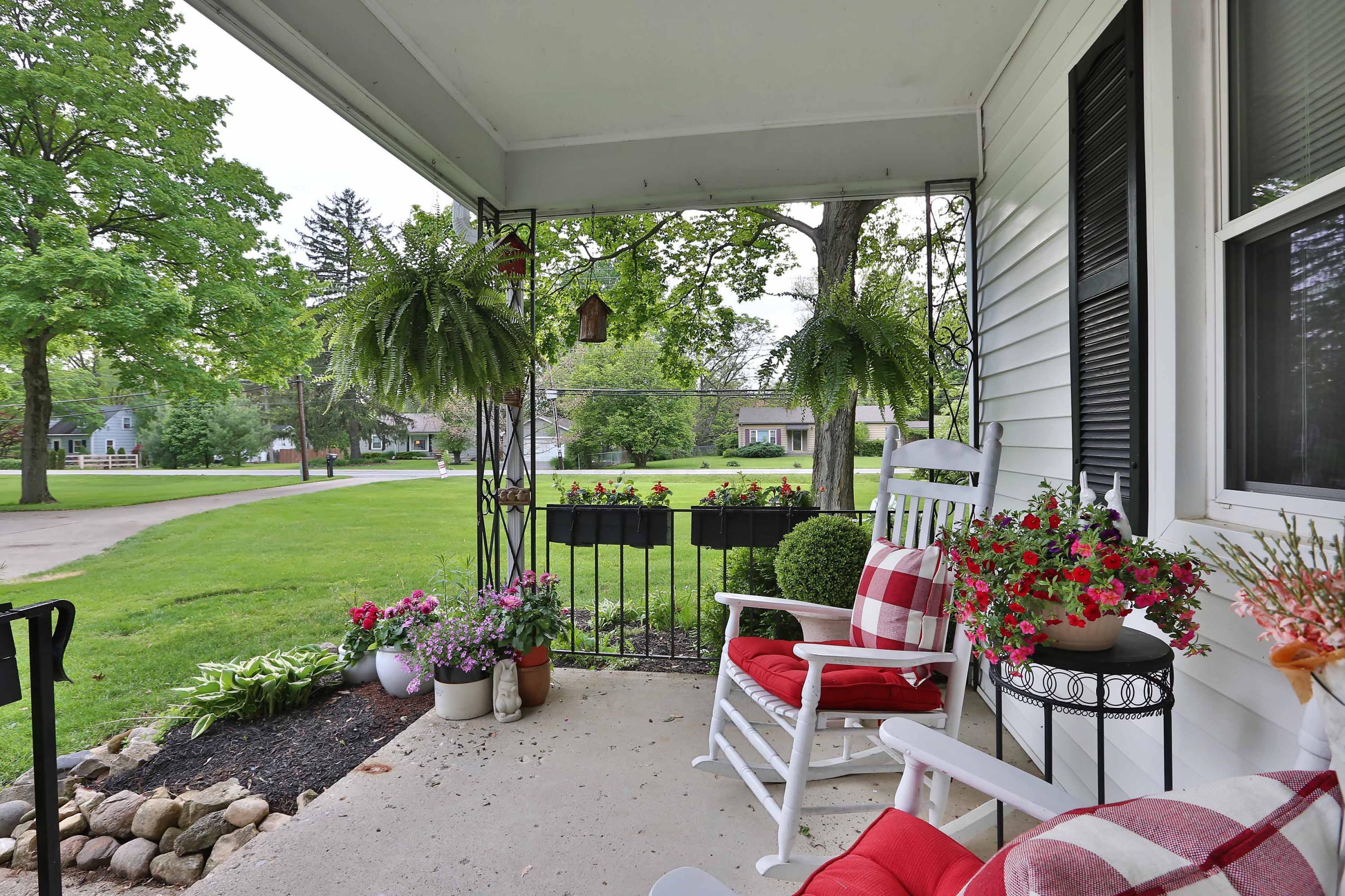 6464 Linworth Road Columbus, OH 43085 - Photo 4 of 39