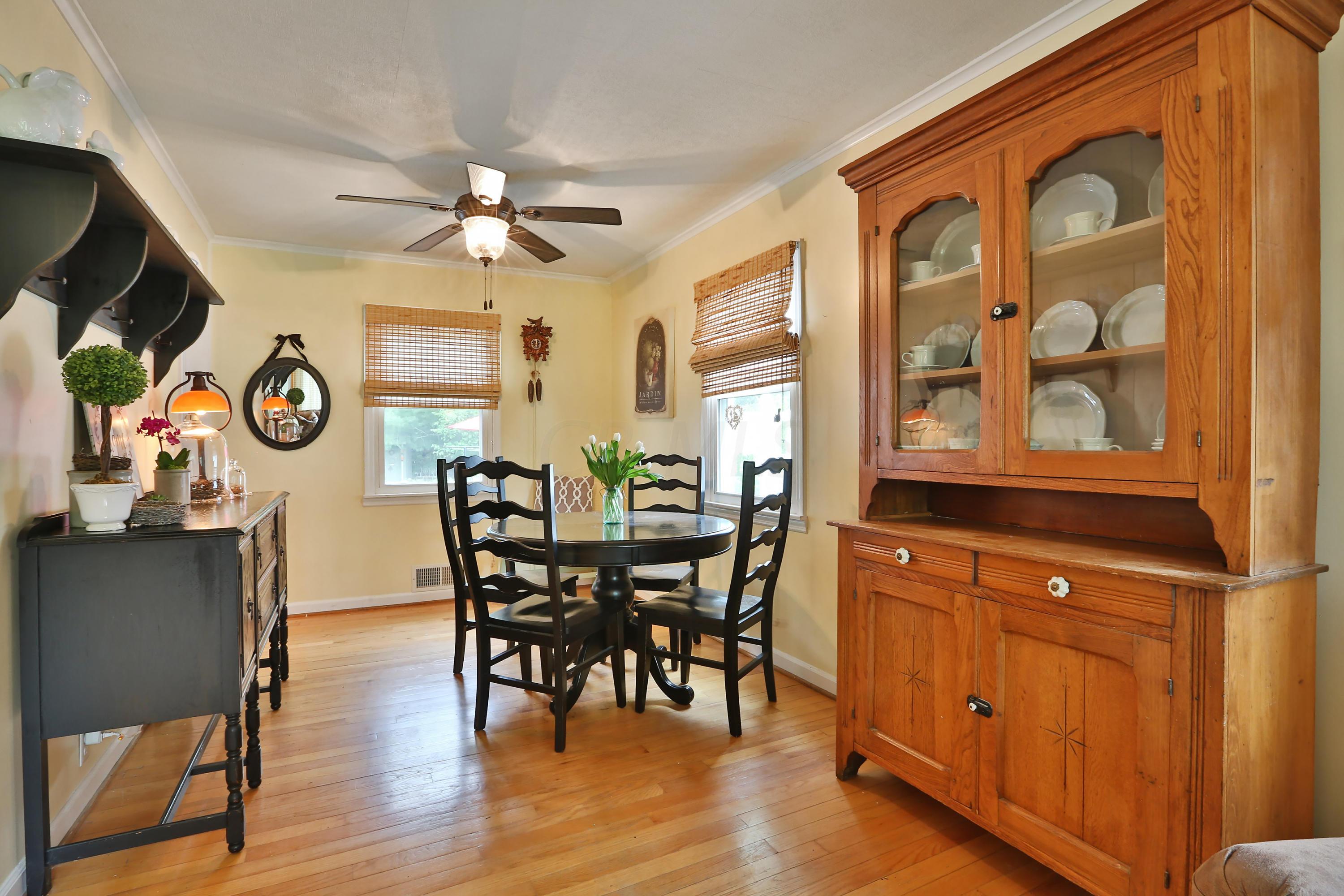6464 Linworth Road Columbus, OH 43085 - Photo 9 of 39