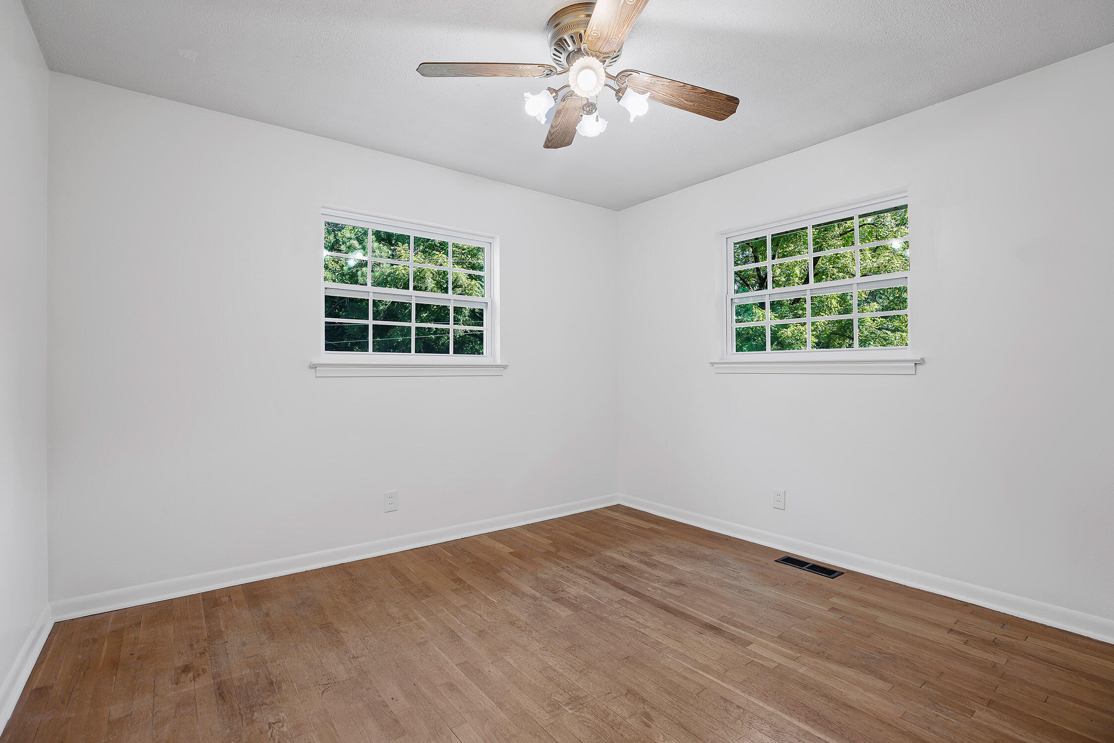 927 North Sanctuary Road Chattanooga, TN 37421 - Photo 16 of 32 Santuary-7