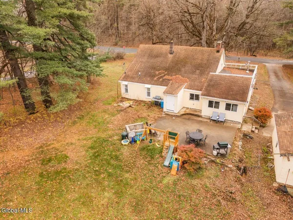 $295,900 | 31 Bulson Road, Easton, NY 12834