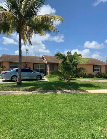 $2,600 | 4020 Kent Avenue, Lake Worth, FL 33461