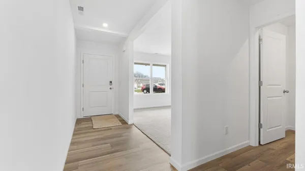 $332,290 | 966 Miller Wds Way, New Haven, IN 46774