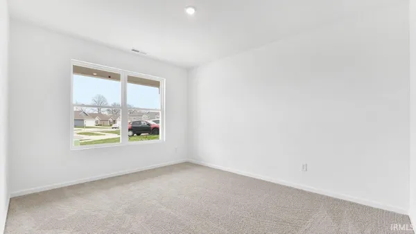 $332,290 | 966 Miller Wds Way, New Haven, IN 46774