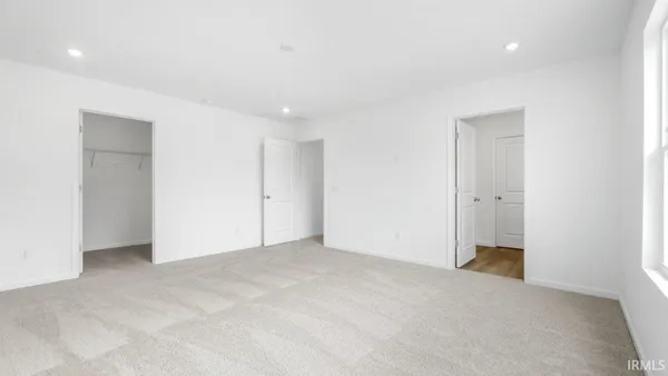 $332,290 | 966 Miller Wds Way, New Haven, IN 46774