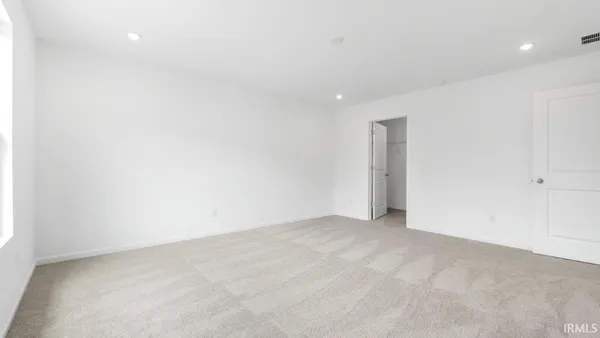 $332,290 | 966 Miller Wds Way, New Haven, IN 46774