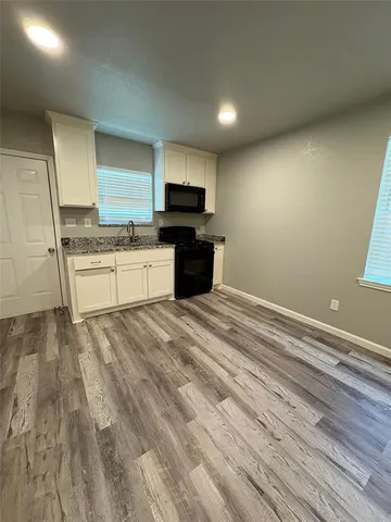 $1,300 | 101 Lane Avenue, Unit 1, Cleburne, TX 76033