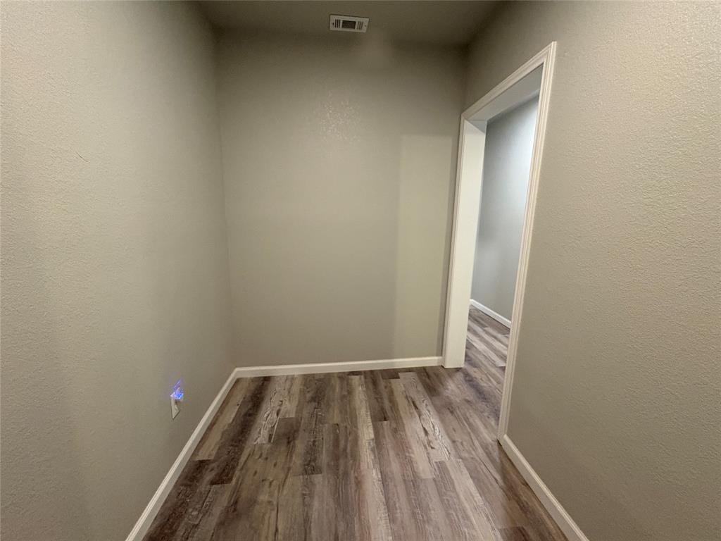 101 Lane Avenue, Unit 1 Cleburne, TX 76033 - Photo 6 of 10