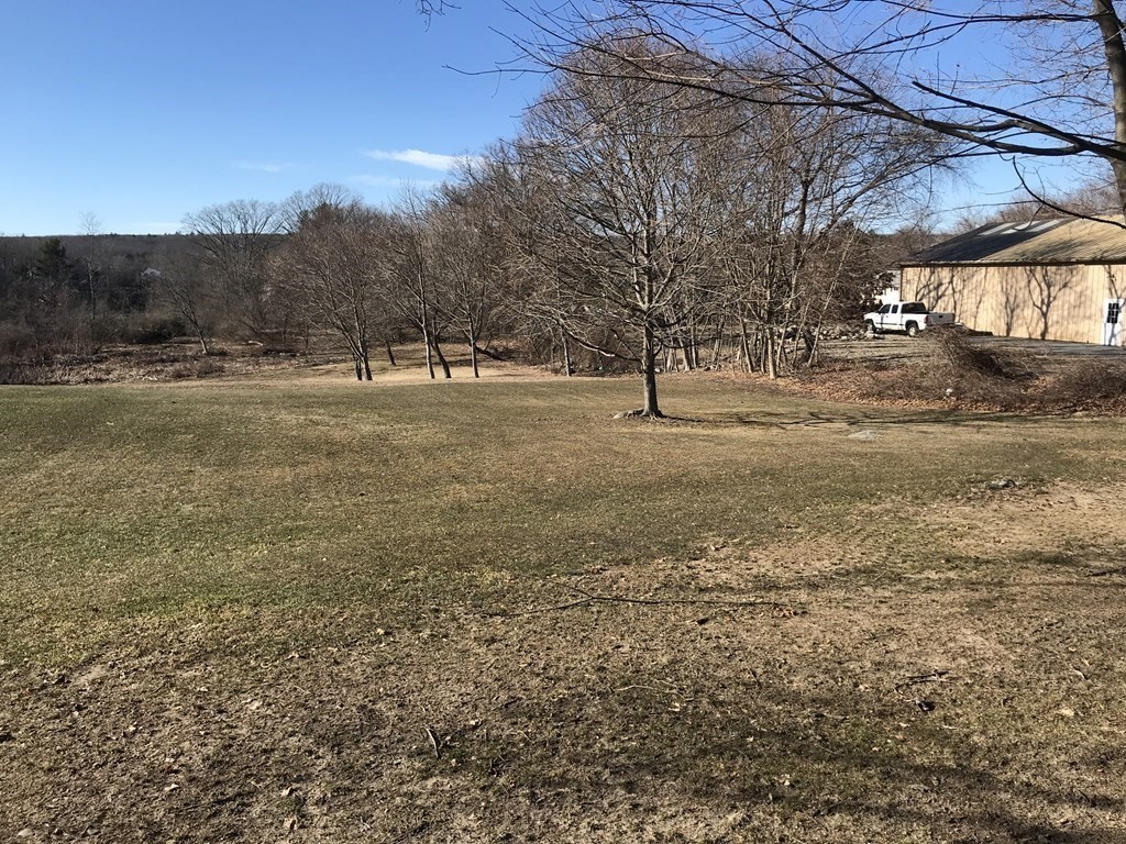 115 Worcester Road Webster, MA 01570 - Photo 8 of 42 Gallery Image 8