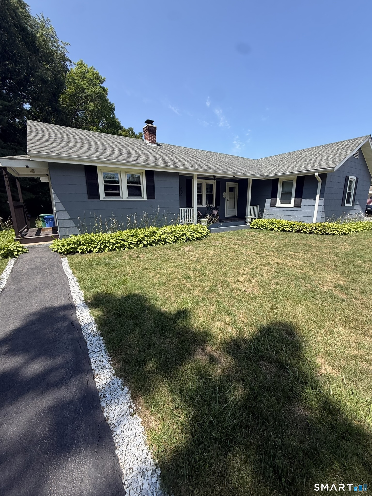 517 Davis Road Killingly, CT 06239 - Photo 2 of 20 Gallery Image 2