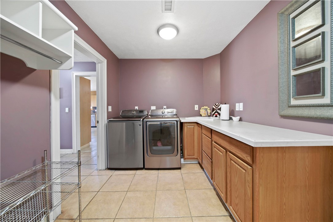 6367 Highland Road Highland Heights, OH 44143 - Photo 25 of 35