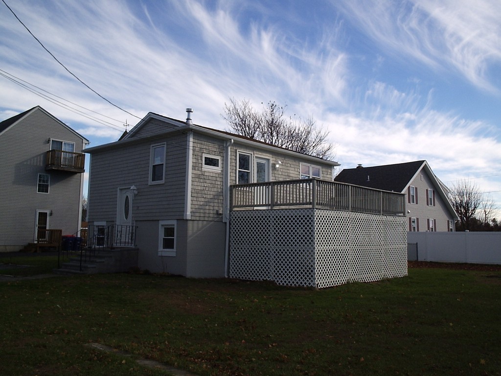 29 Calumet Road Fairhaven, MA 02719 - Photo 3 of 17 Gallery Image 3