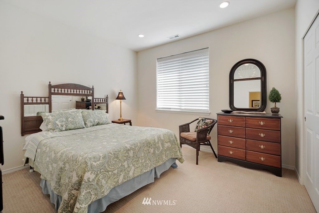 8700 Bainbridge Loop Northeast Lacey, WA 98516 - Photo 15 of 25
