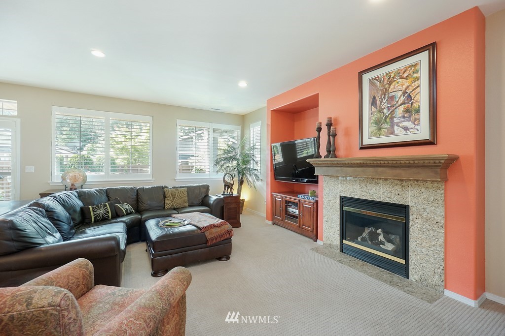 8700 Bainbridge Loop Northeast Lacey, WA 98516 - Photo 6 of 25