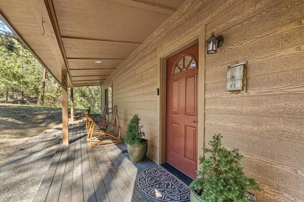 $429,000 | 31297 East Dodd Creek Lane, Davenport, WA 99122