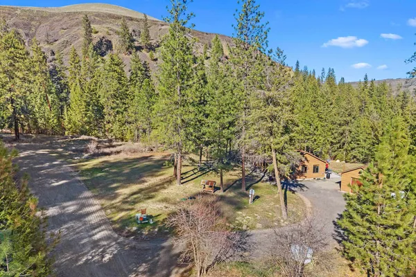 $429,000 | 31297 East Dodd Creek Lane, Davenport, WA 99122