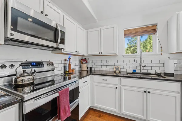 $429,000 | 31297 East Dodd Creek Lane, Davenport, WA 99122