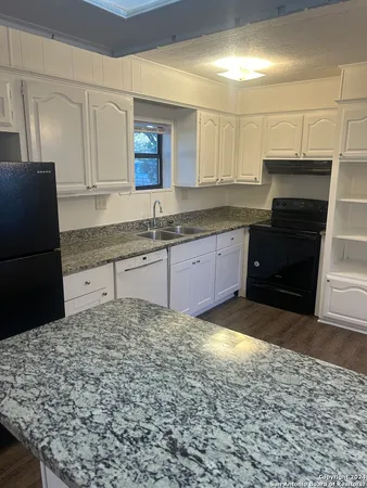 $1,650 | 24815 Aue Road, San Antonio, TX 78257